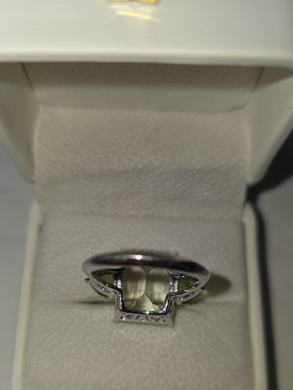 Ross-Simons Prasiolite And Peridot Ring Size 8.75 - Picture 4 of 7